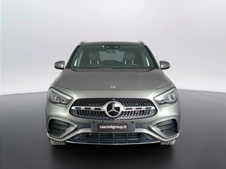 2 - Mercedes-Benz GLA 250 e phev AMG Line Advanced Plus auto