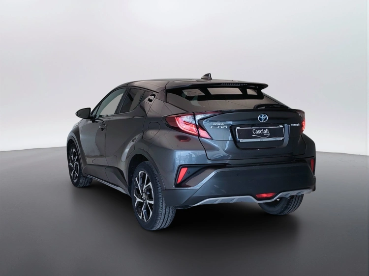 7 - Toyota C-HR C-HR 1.8h Trend e-cvt