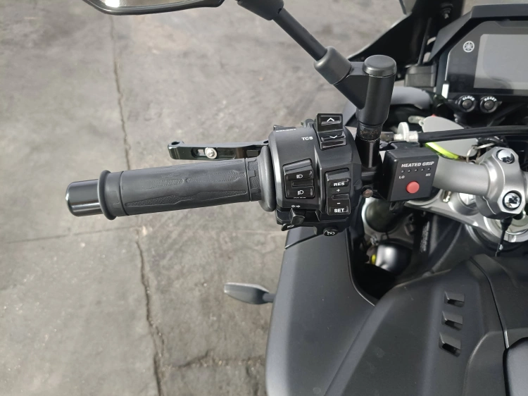 6 - Yamaha MT MT-09 850 Sport Tracker Abs