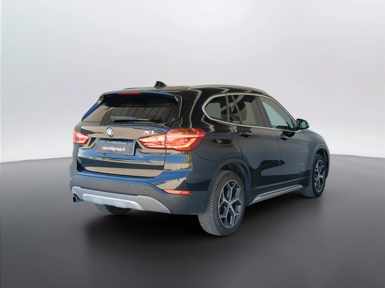 5 - BMW X1 X1 sdrive18d xLine auto my18