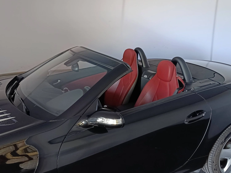 13 - Mercedes-Benz SLK 200 k