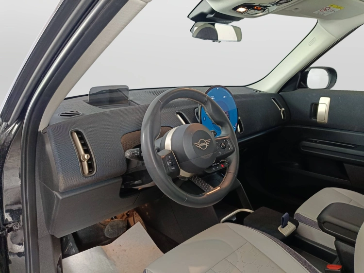7 - MINI Countryman Mini Countryman 2.0 48V D Classic auto