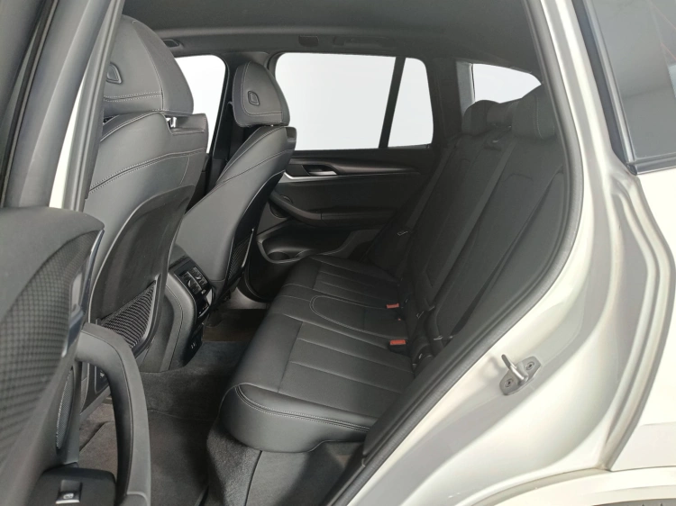 10 - BMW X3 X3 xdrive20d mhev 48V Msport auto