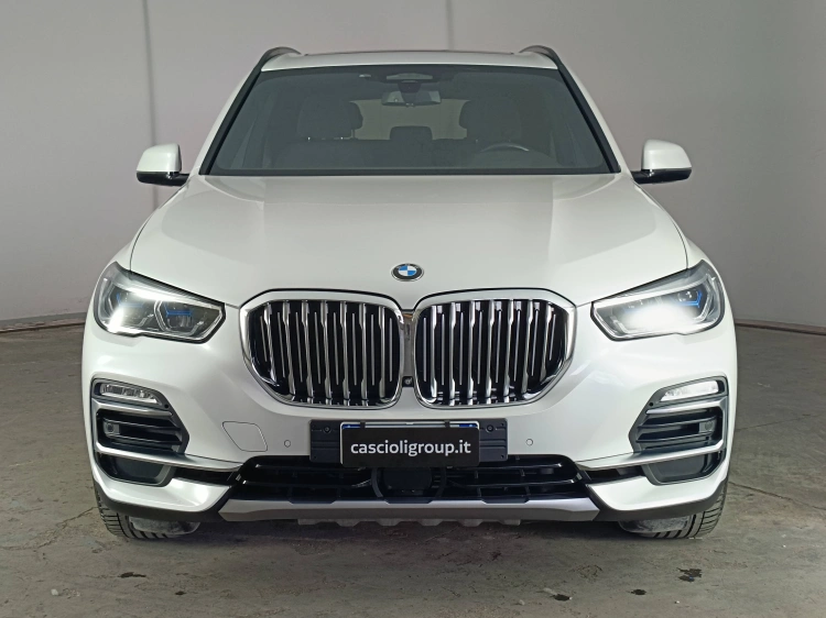 2 - BMW X5 X5 xdrive30d xLine auto