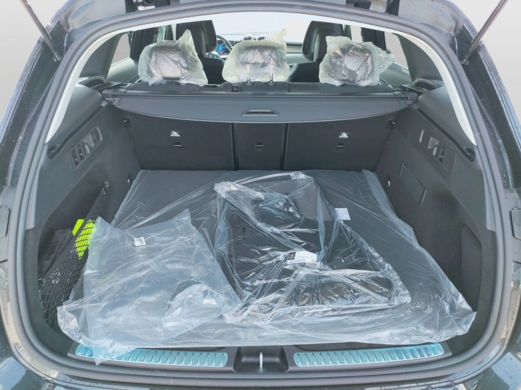5 - Mercedes-Benz GLC 220 d 4MATIC