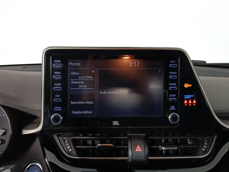 13 - Toyota C-HR C-HR 1.8h Black Edition e-cvt