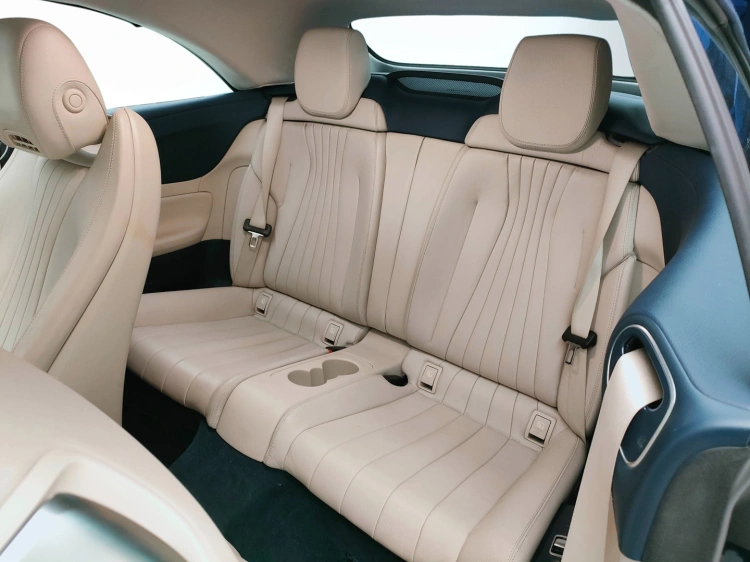 13 - Mercedes-Benz Classe E Cabrio 220 d Premium auto