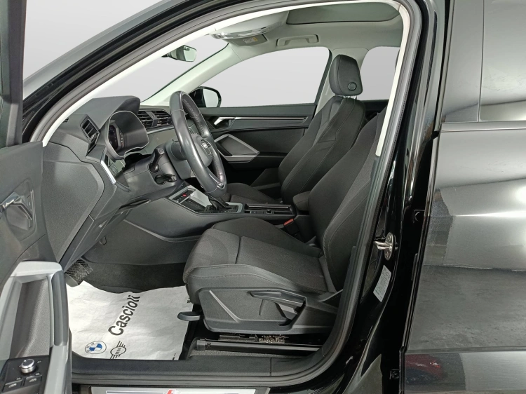 8 - Audi Q3 Q3 Sportback 35 2.0 tdi S line edition quattro s-tronic