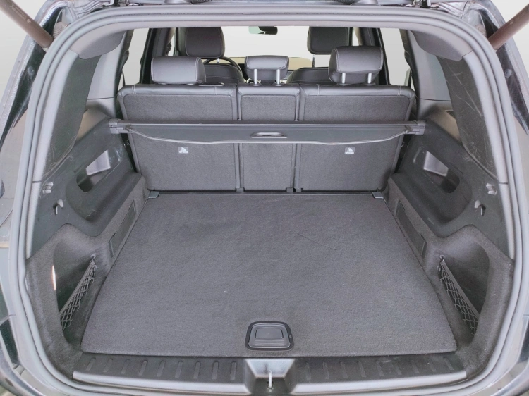 9 - Mercedes-Benz GLB 200 d Sport Plus auto