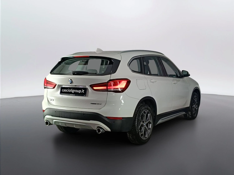 4 - BMW X1 X1 sdrive18d xLine Plus auto