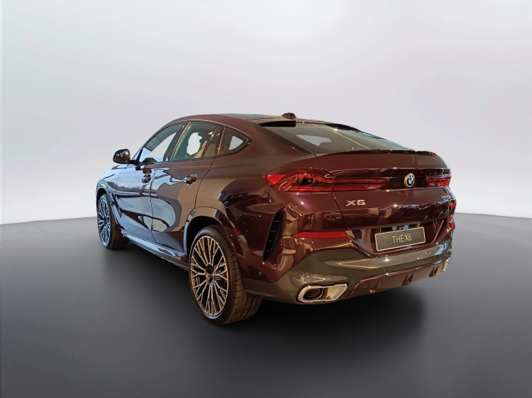 4 - BMW X6 BMW X6 xDrive40d M Sport