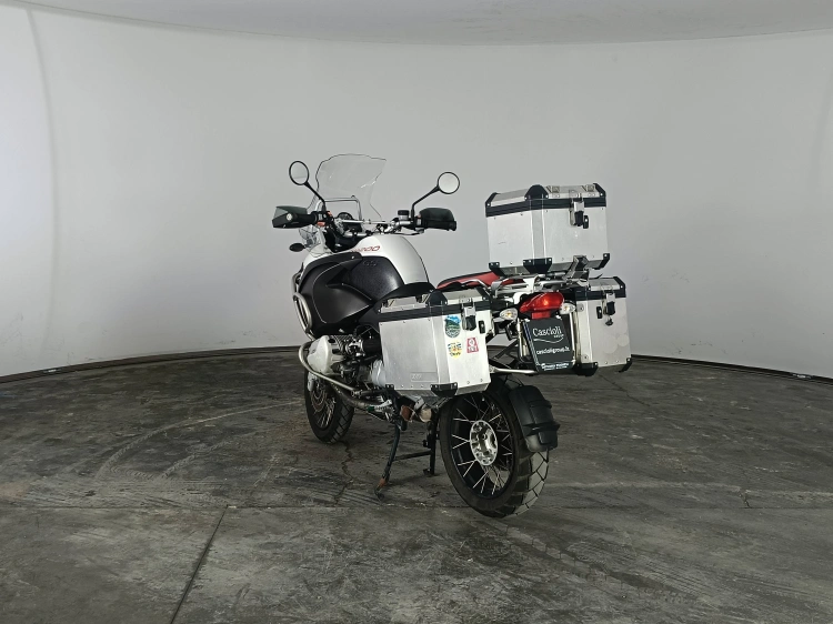 6 - BMW Motorrad GS R 1200 GS Adventure