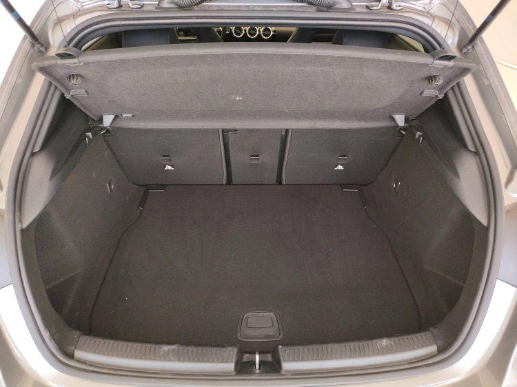 5 - Mercedes-Benz Classe A 180 d AMG Line Advanced Plus auto