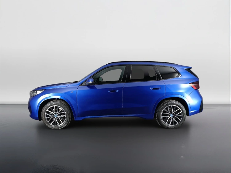 6 - BMW iX1 iX1 edrive 20 MSport