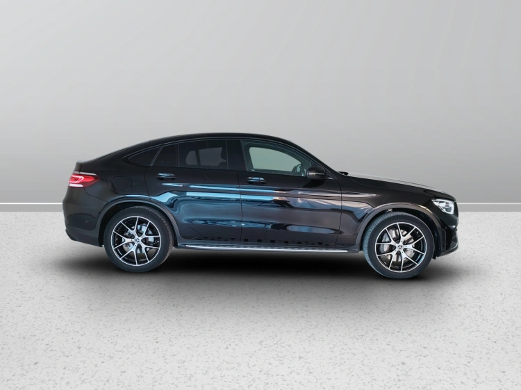 7 - Mercedes-Benz GLC Coupe 300 d Night edition Plus 4matic auto