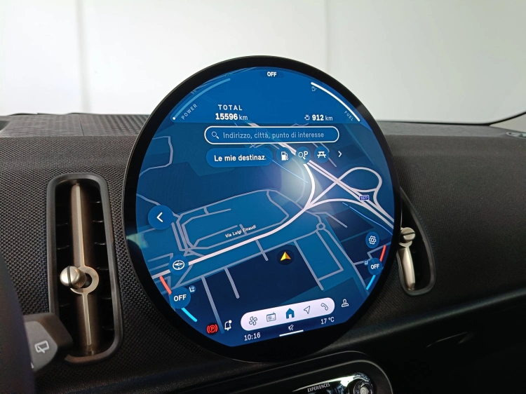 12 - MINI Countryman Mini Countryman 1.5 48V C Classic auto