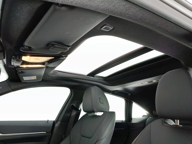 14 - BMW i4 M i4 M50 auto