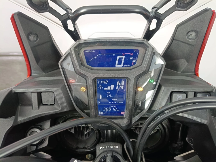 8 - Honda Africa Twin Africa Twin CRF 1000 Travel Edition DCT Abs E4