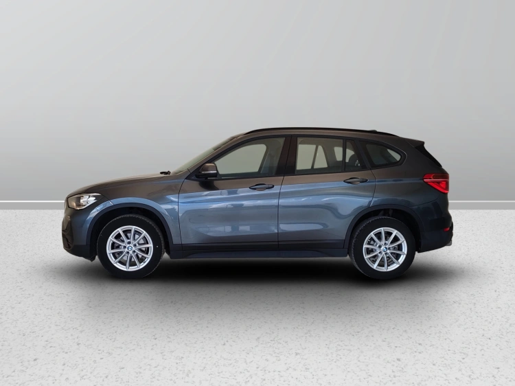 3 - BMW X1 X1 sdrive16d