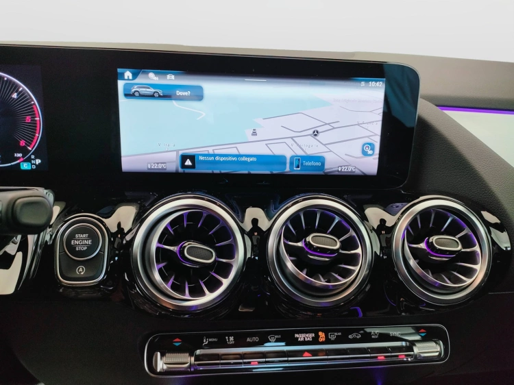 14 - Mercedes-Benz GLA 200 d AMG Line Advanced Plus Tech Edition auto