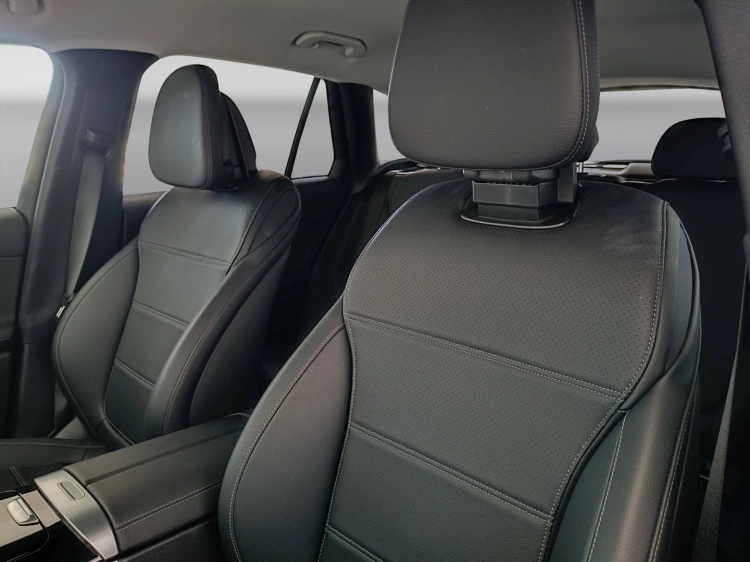 17 - Mercedes-Benz GLC 200 d Advanced 4matic auto