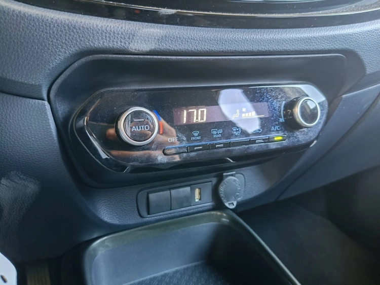 15 - Toyota Aygo X Aygo X 1.0 Trend 72cv