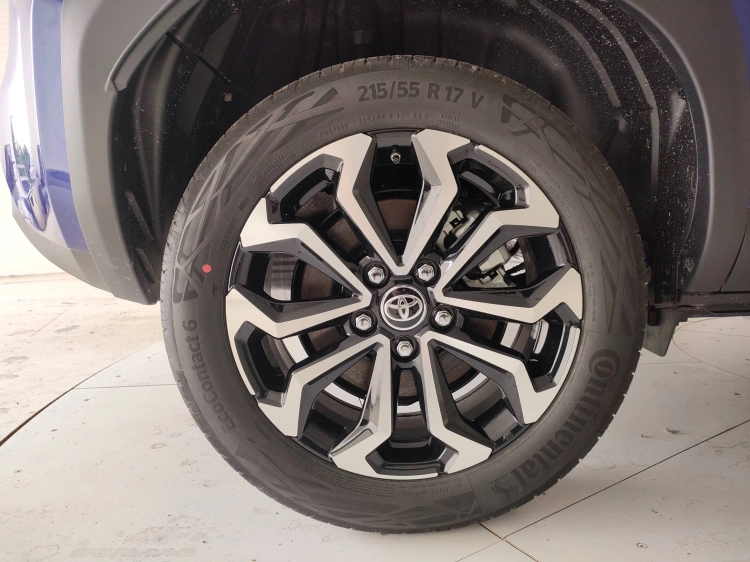 8 - Toyota Yaris Cross YARIS CROSS 130 FWD TRD MY24
