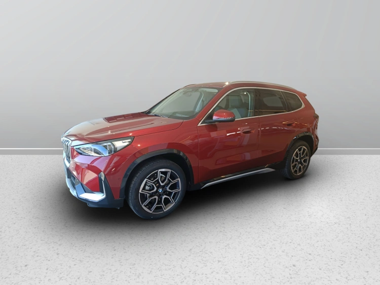 2 - BMW X1 BMW X1 sDrive18d