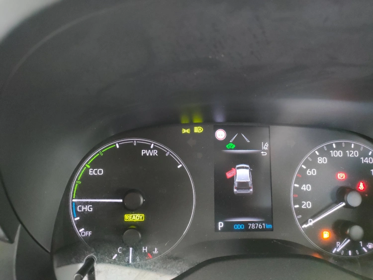 15 - Toyota Yaris Yaris 1.5h Active