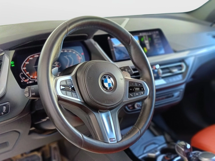 18 - BMW Serie 1 M 135i xdrive auto