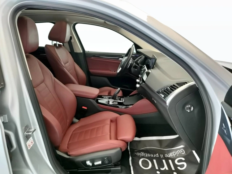 9 - BMW X4 X4 xdrive20d xLine auto my19
