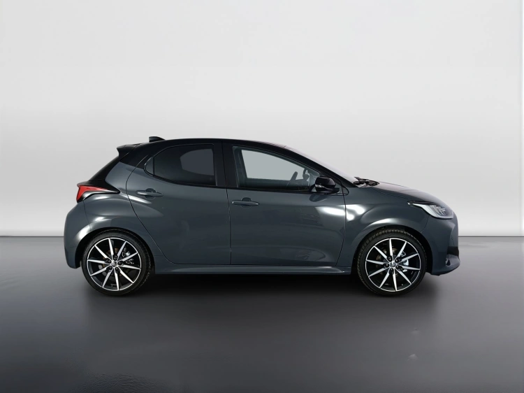 3 - Toyota Yaris YARIS 15H 130HP GRS MY25