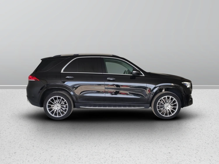 7 - Mercedes-Benz GLE 350 d Premium Plus 4matic auto