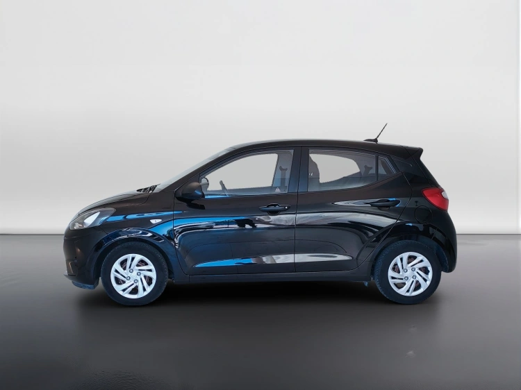 8 - Hyundai i10 i10 1.0 mpi Advanced