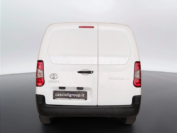 4 - Toyota Professional Proace City Proace City 1.5D 100cv S&S L2 S 10q Active