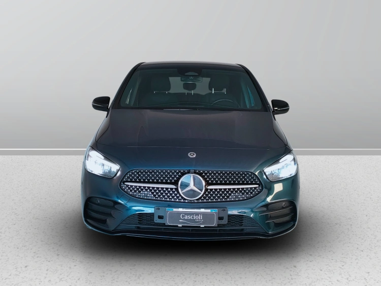 2 - Mercedes-Benz Classe B 180 d AMG Line Advanced Plus auto