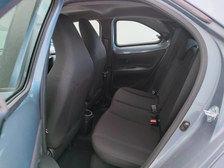 9 - Toyota Aygo X AYGO X 10B MT ACTIVE MY24