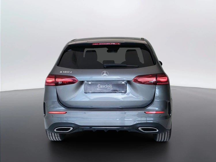 6 - Mercedes-Benz Classe B 180 d AMG Line Advanced Plus auto