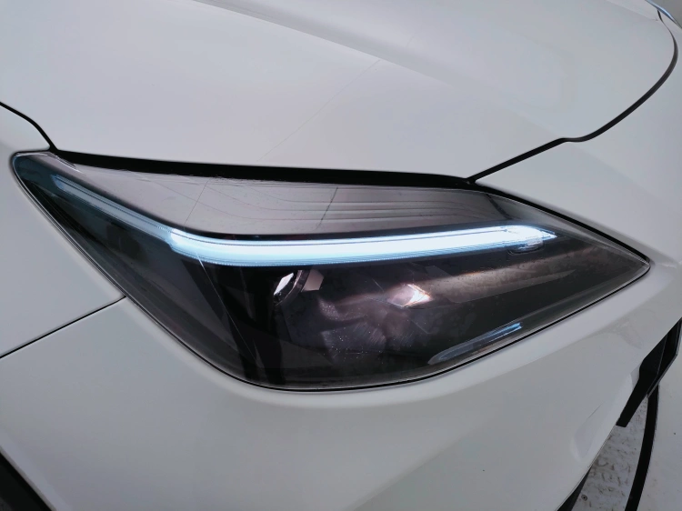 11 - Toyota Yaris Cross Yaris Cross 1.5h Active fwd 116cv e-cvt