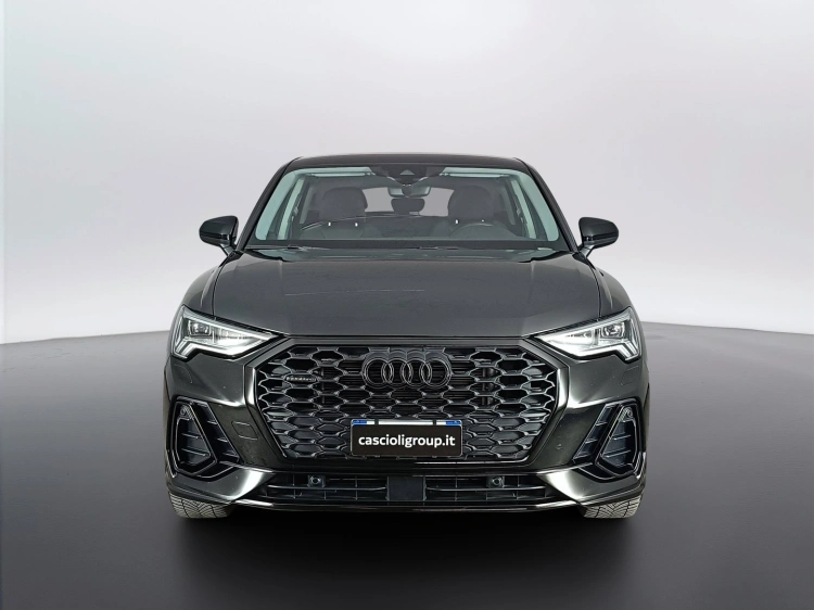 2 - Audi Q3 Q3 Sportback 35 2.0 tdi S line edition quattro s-tronic
