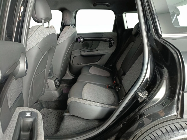 9 - MINI Countryman Mini Countryman 1.5 Cooper Classic auto