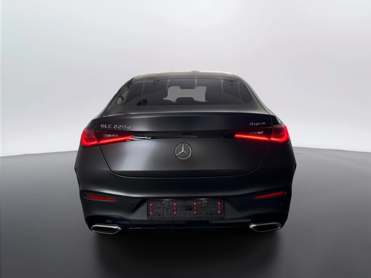 8 - Mercedes-Benz GLC 220 d 4MATIC Coupe