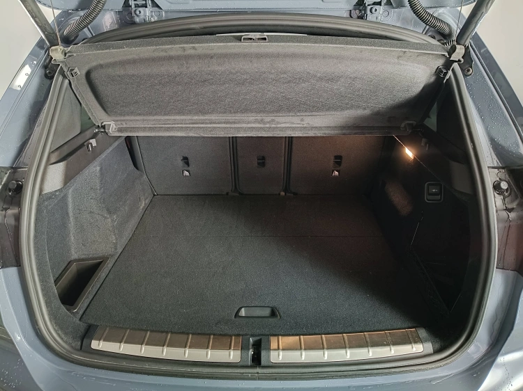 17 - BMW X1 X1 xdrive18d xLine auto my18