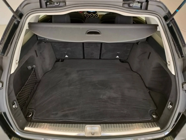 5 - Mercedes-Benz Classe C SW 220 d Sport auto