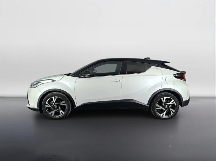 6 - Toyota C-HR C-HR 2.0h Trend e-cvt