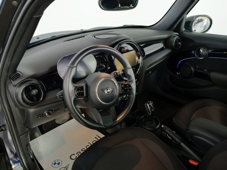 7 - MINI Cooper MINI 5 PORTE COOPER CLASSIC AUTOMATICA