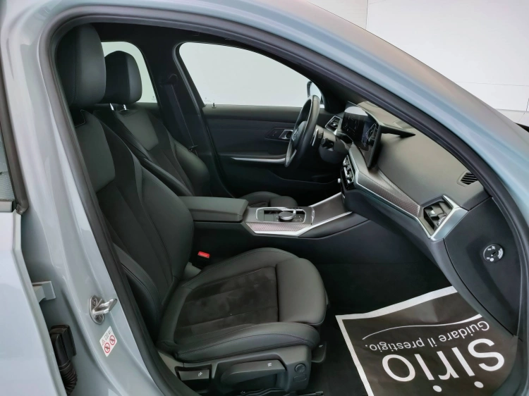 11 - BMW Serie 3 320d Touring mhev 48V xdrive MSport auto