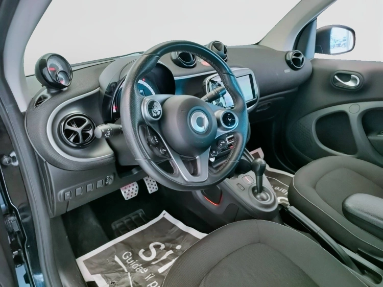 15 - smart fortwo Fortwo 1.0 Superpassion 71cv twinamic