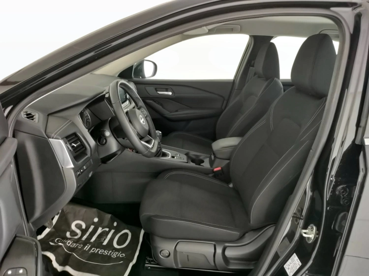 13 - Nissan Qashqai Qashqai 1.3 mhev Business 2wd 140cv