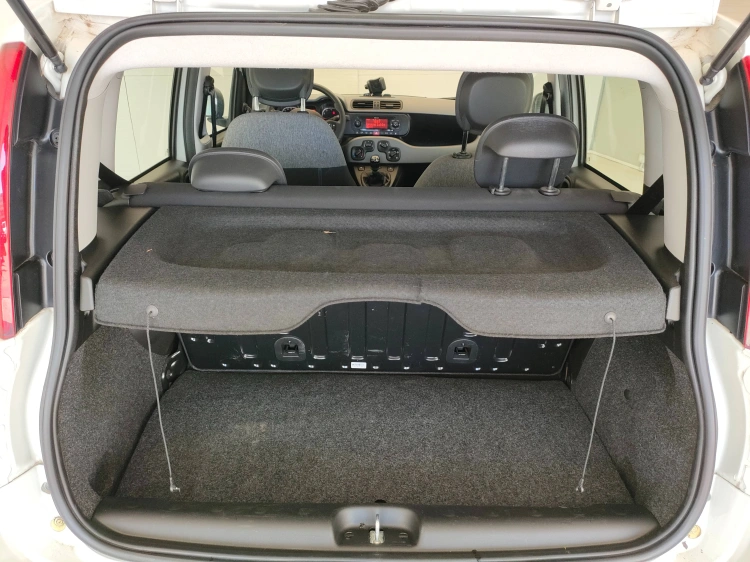 5 - Fiat Panda Panda 0.9 t.air t. natural power City Life 70cv